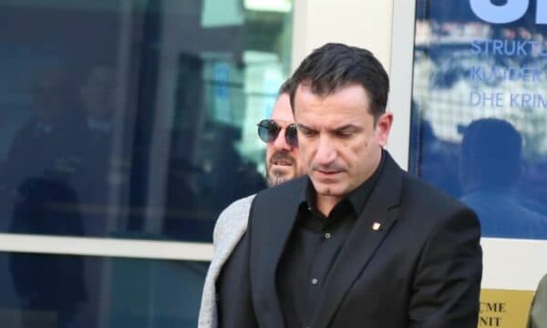 Transferimi në burgun e Fierit, reagon Veliaj: Na vini në dispozicion autorizimin e Kryeministrit të vendit