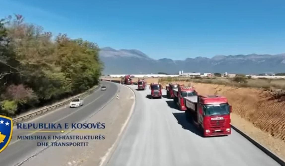 Vazhdon asfaltimi i rrugës Kijevë–Zahaq