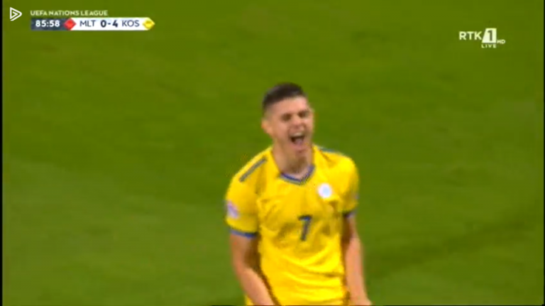Rashica dhe hoxha i njohur nga Shqipëria luten për Kosovën para ndeshjes me Malin e Zi