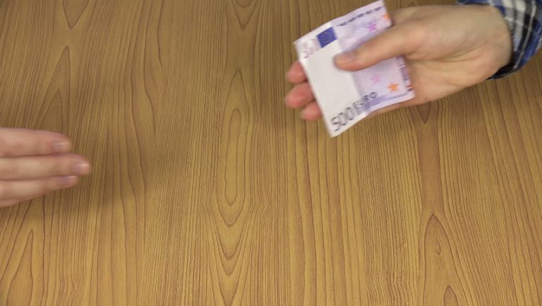 Lëshohen 500 euro të falsifikuara në Drenas