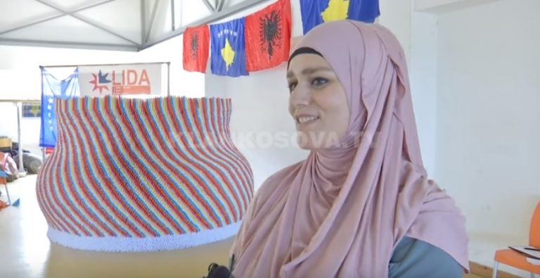 Drenicasja Arbnora Fejza synon edhe një rekord të Guinness (VIDEO)