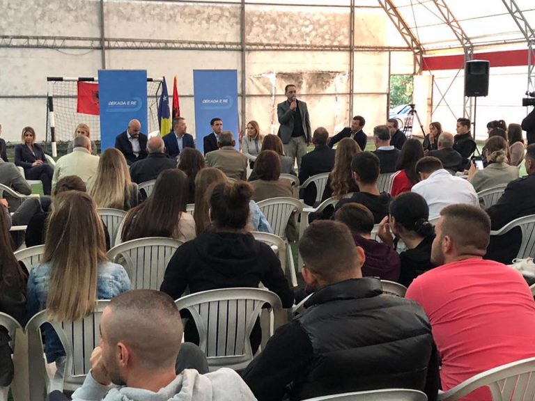Skenderaj, Qirezi dhe Baksi bëjn pritje madhështore për kandidatët e Skenderajt, për depuetet (FOTO)