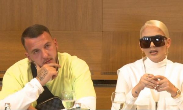 Konfirmohet kriza mes çiftit, Loredana feston ditëlindjen dhe Mozzik poston ‘selfie’ i vetëm në veturë