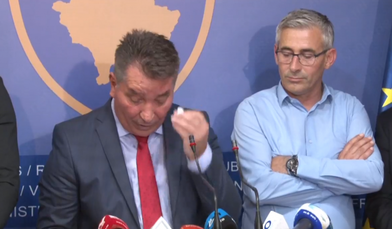 Veseli i çon porosi Pal Lekajt: 53 milionët e autostradës ke me i paguar vet