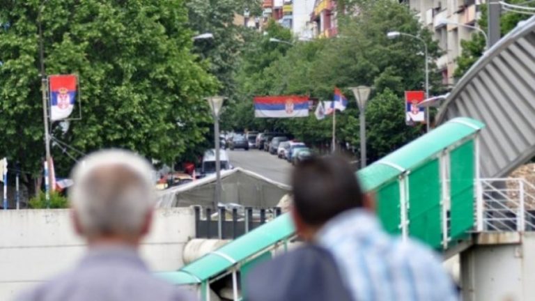 Dalin detaje të reja: I riu serb u ther, pas përleshjes me disa shqiptarë në hyrje të Urës së Ibrit