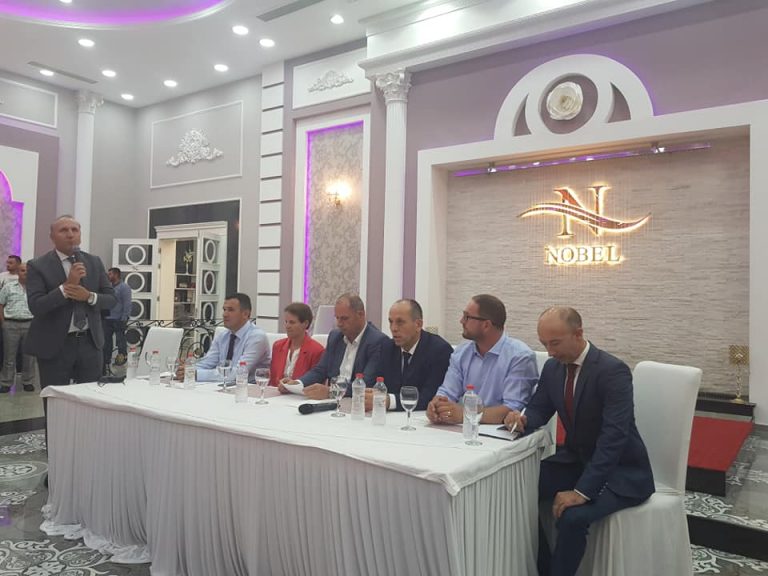 Këta pritet të jenë deputetët e PDK’së nga Drenasi