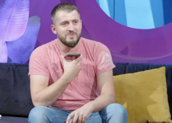 Sami Lushtaku i lajmërohet në emision Mërgimit, ka për t’i thënë diçka