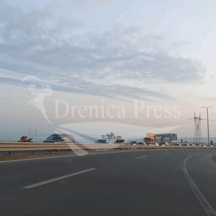 Një aksident trafiku është raportuar sot në orët e pasdites në autostradën 