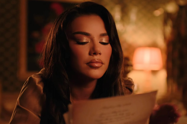 Tayna i del në mbështetje Gjestit